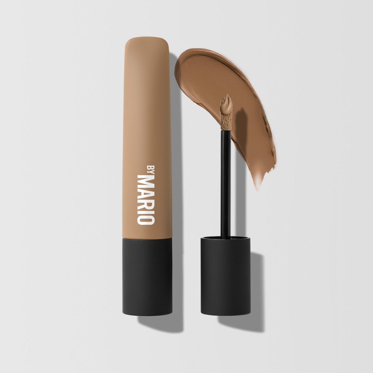 MAKEUP BY MARIO Master Mattes® Long-Wear Cream Eyeshadow - Taupe (Neutral Brownish)