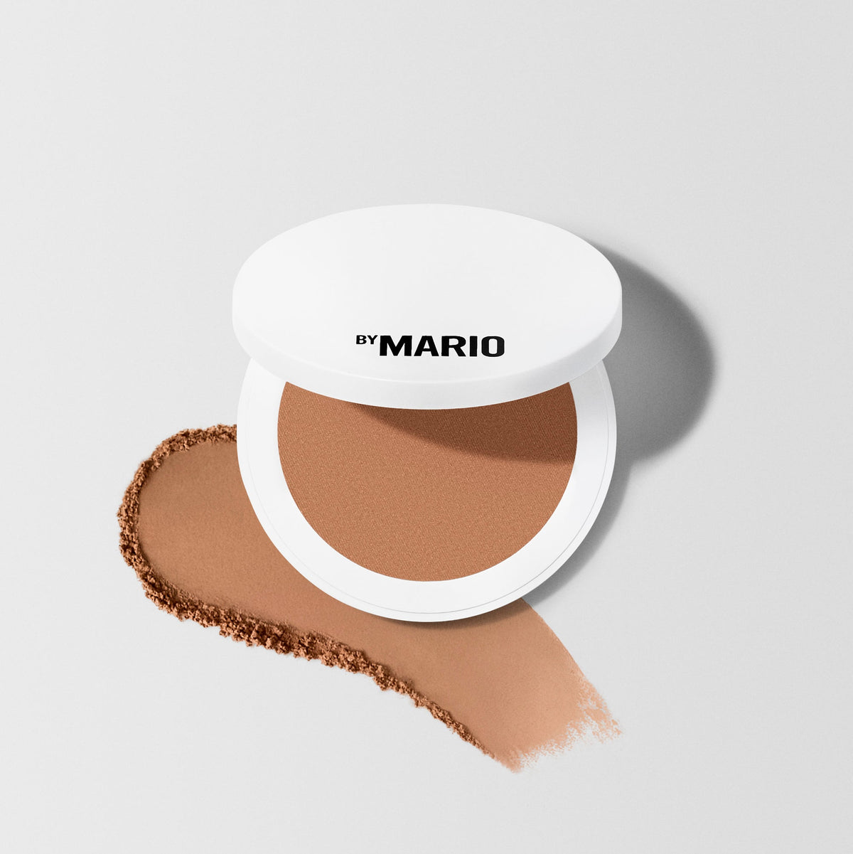 MAKEUP BY MARIO SoftSculpt® Blurring Bronzer - Medium Dark