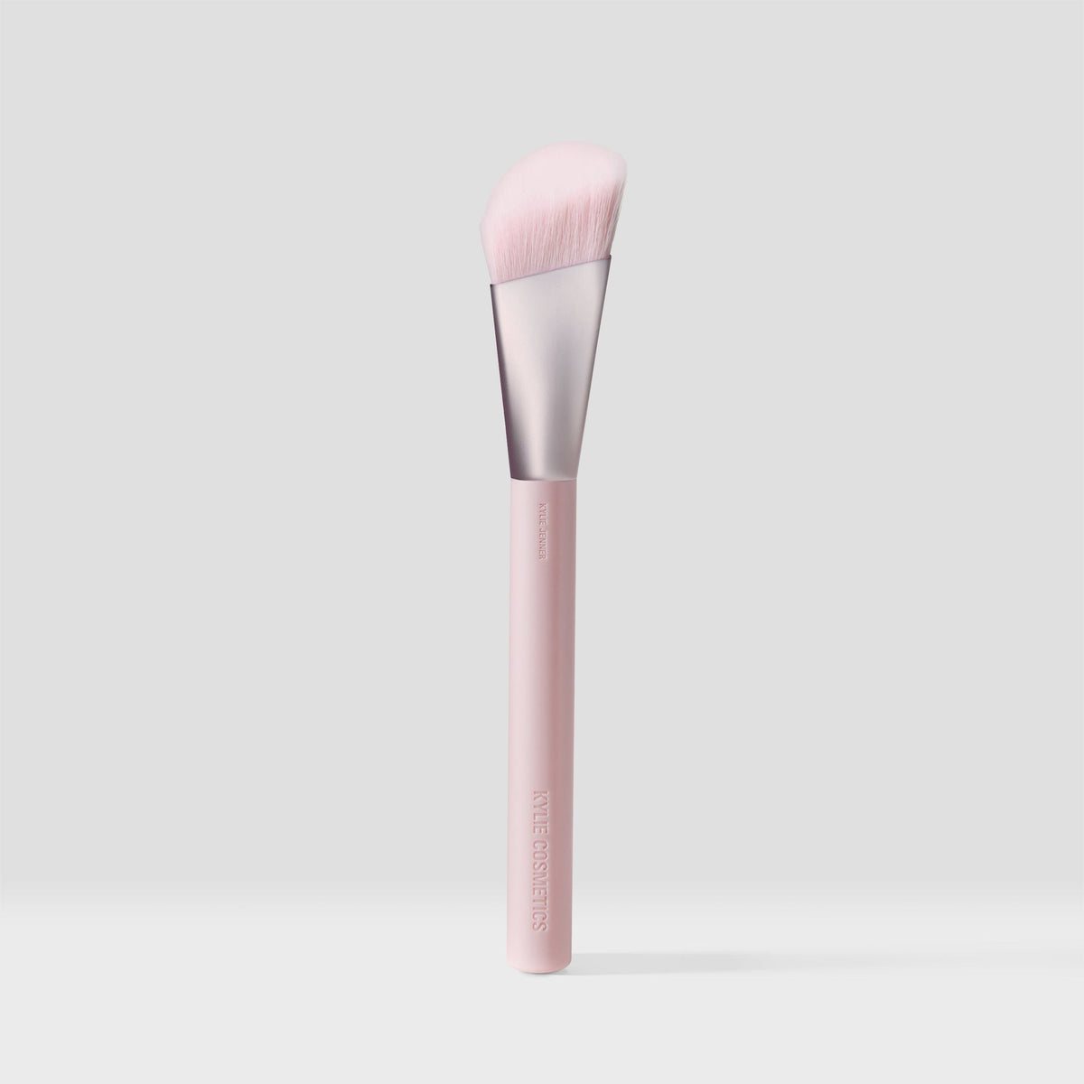 kylie-cosmetics Skin Tint Brush 03