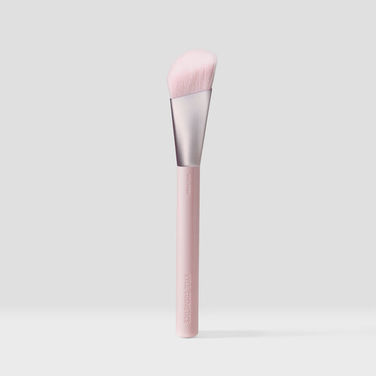 kylie-cosmetics Skin Tint Brush 03