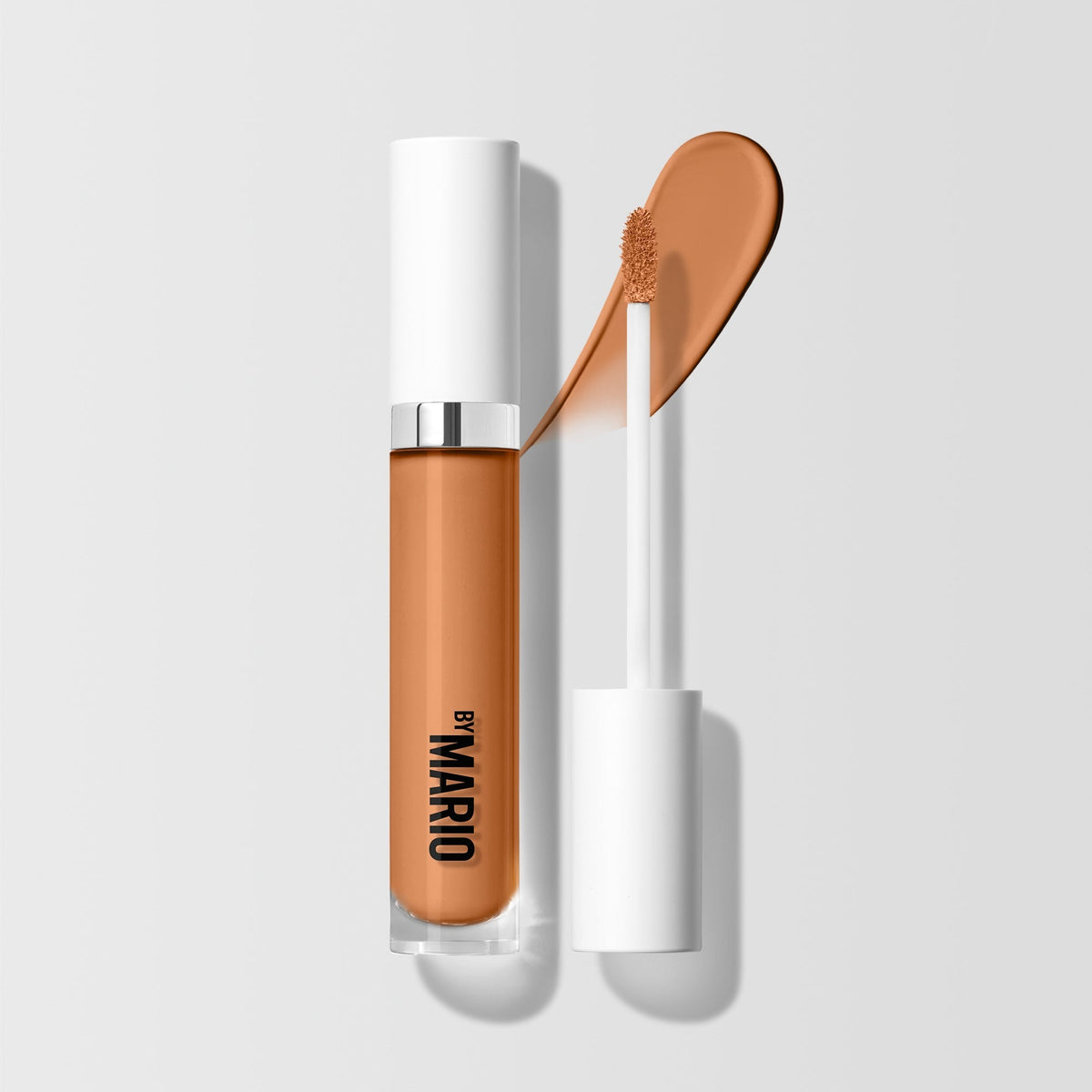 MAKEUP BY MARIO SurrealSkin® Awakening Concealer - 440 (Medium Dark Peach)