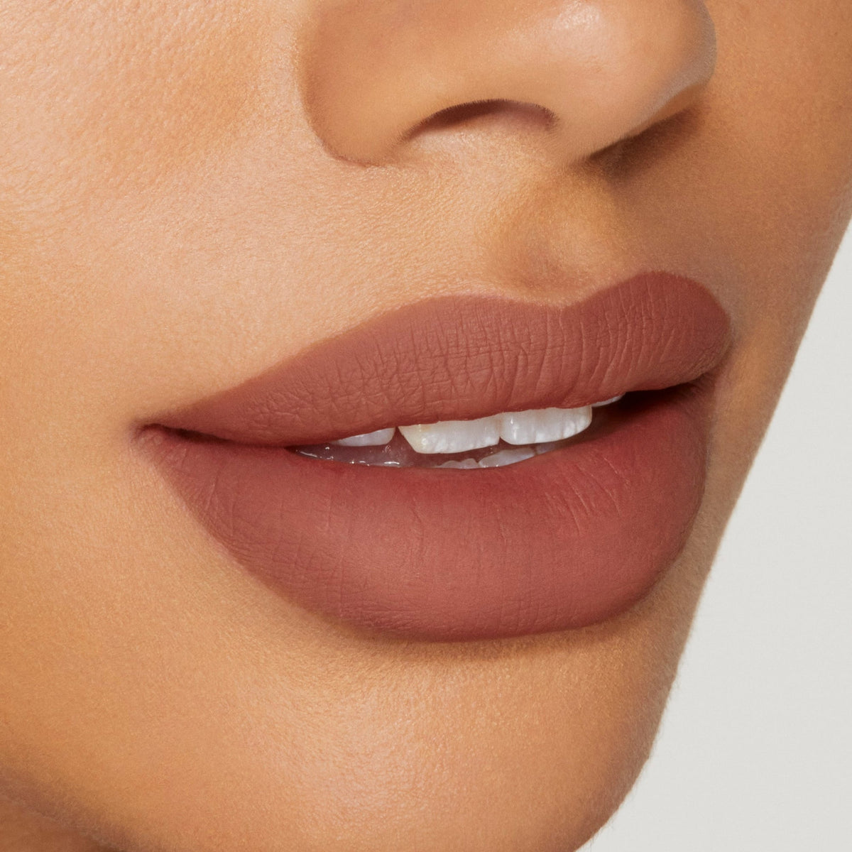 kylie-cosmetics Matte Liquid Lipstick - clap back