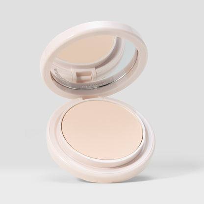 kylie-cosmetics Natural Blur Powder Foundation