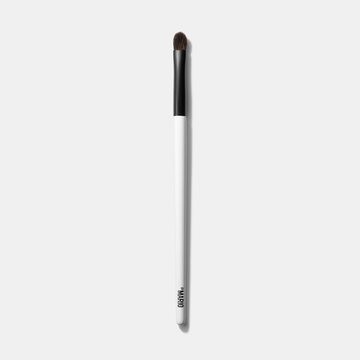 MAKEUP BY MARIO E5 Precision Eyeshadow Brush