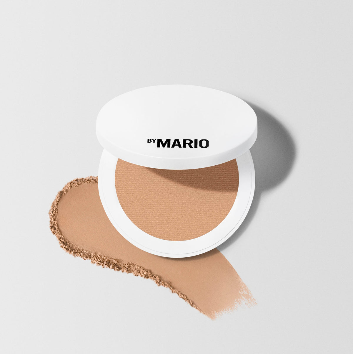 MAKEUP BY MARIO SoftSculpt® Blurring Bronzer - Light Medium