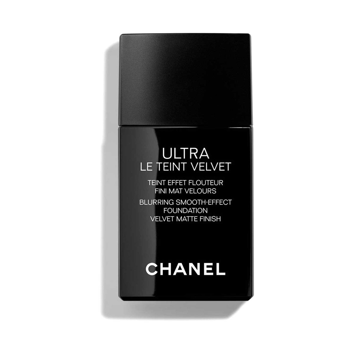 CHANEL ULTRA LE TEINT VELVET BLURRING SMOOTH-EFFECT FOUNDATION