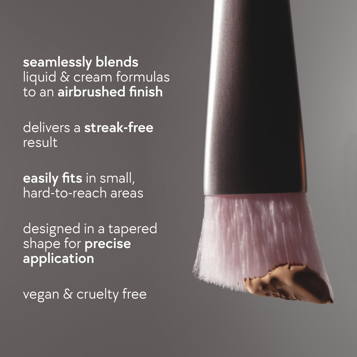 kylie-cosmetics Concealer Brush 02