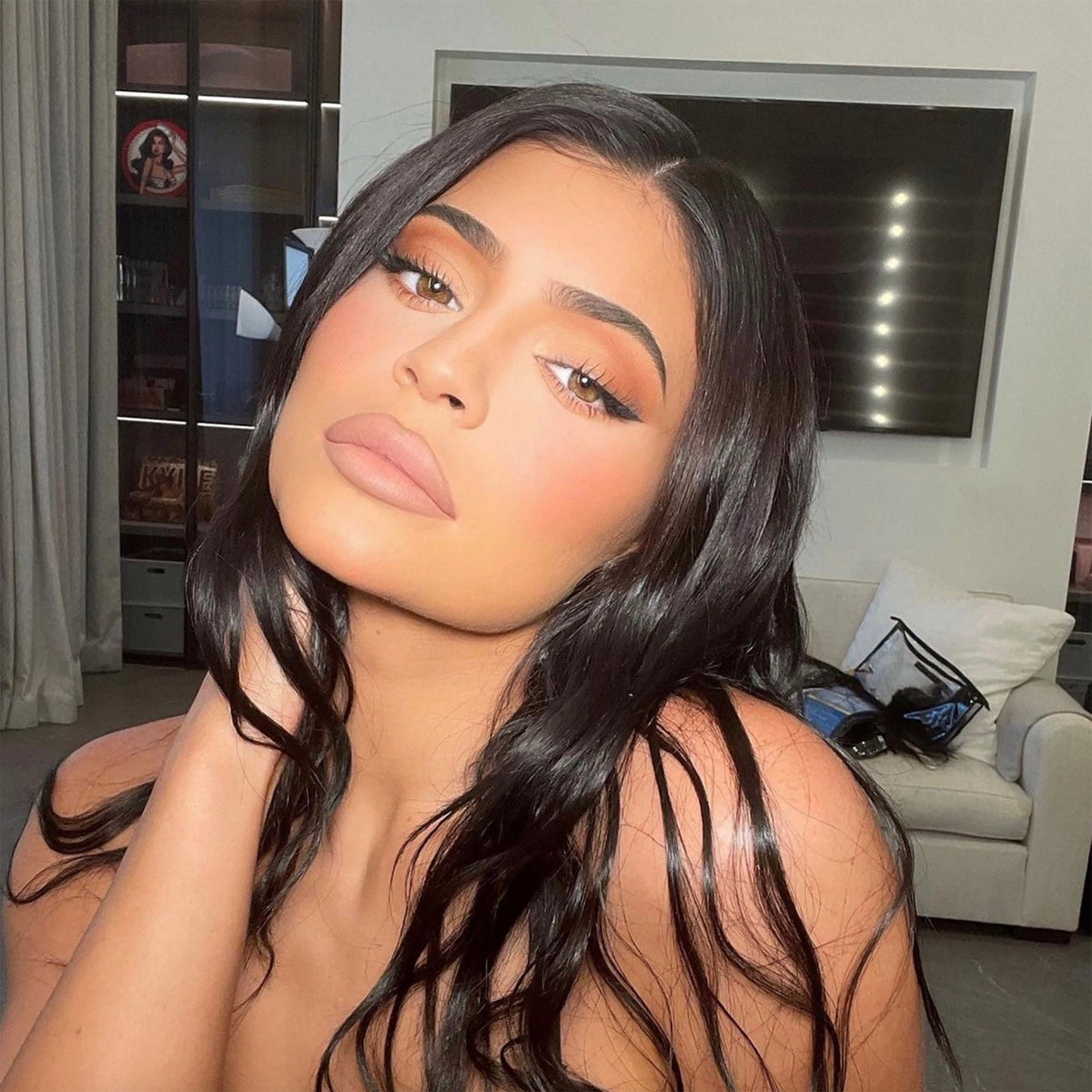 kylie-cosmetics Kyliner Brush Tip Liquid Eyeliner Pen