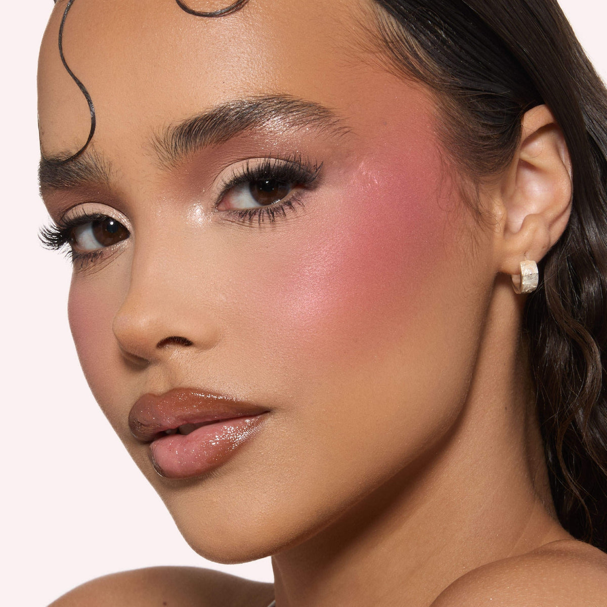 Huda Beauty Blush Filter Blurring Blushlighters Palette - Rose Berry - Berry Fizz, Pink Velvet, Strawberry Cream, Bronze Berry
