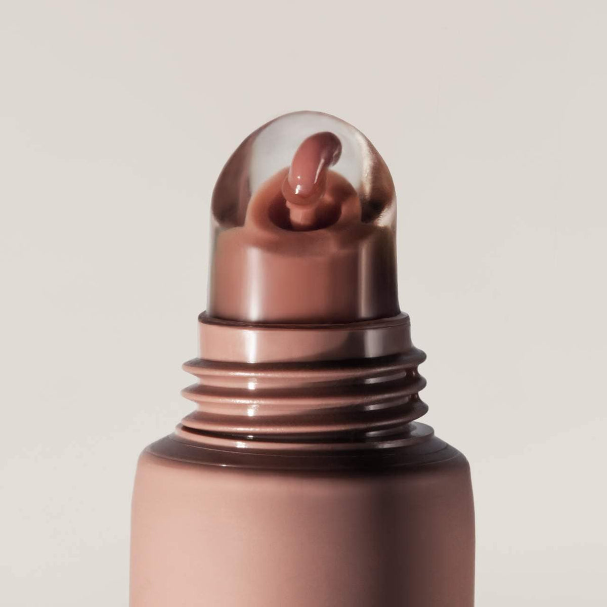 Summer Fridays Lip Butter Balm Treatment for Hydration + Nourishing Shine - Vanilla Beige - sheer beige