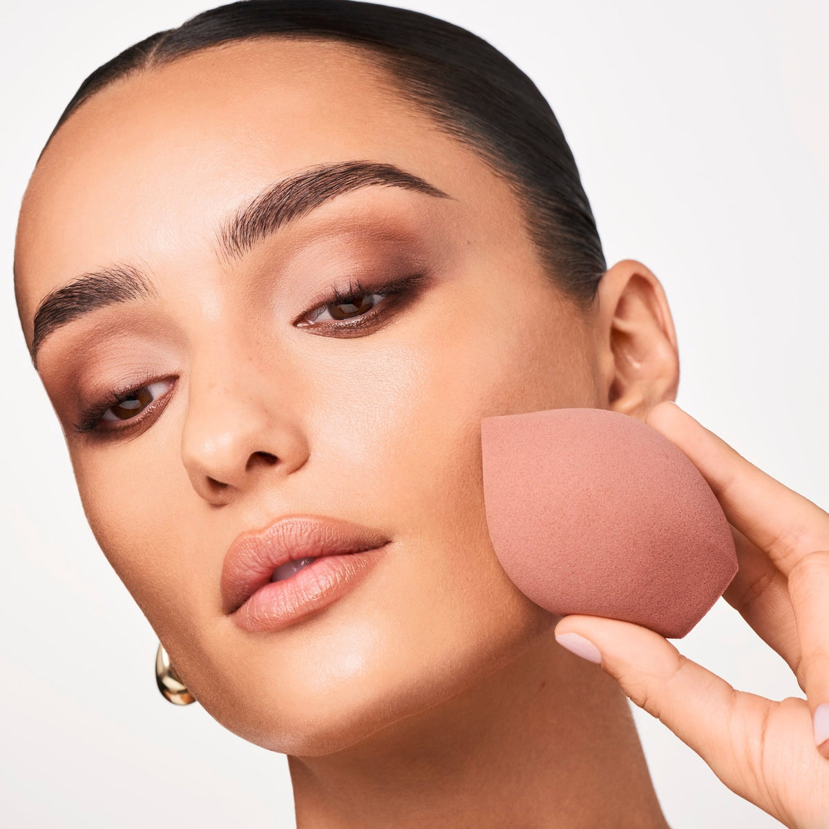 Patrick Ta Major Skin 5-In-1 Blending Sponge