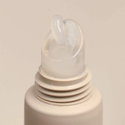 Summer Fridays Lip Butter Balm Treatment for Hydration + Nourishing Shine - Vanilla - sheer clear