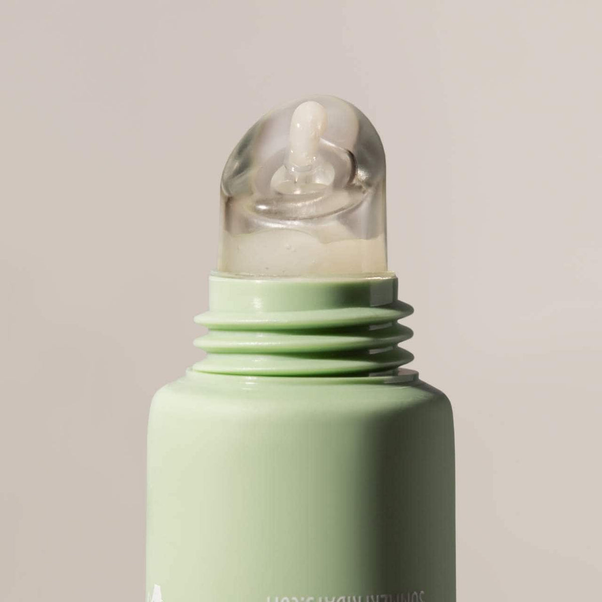 Summer Fridays Lip Butter Balm Treatment for Hydration + Nourishing Shine - Sweet Mint - sheer clear