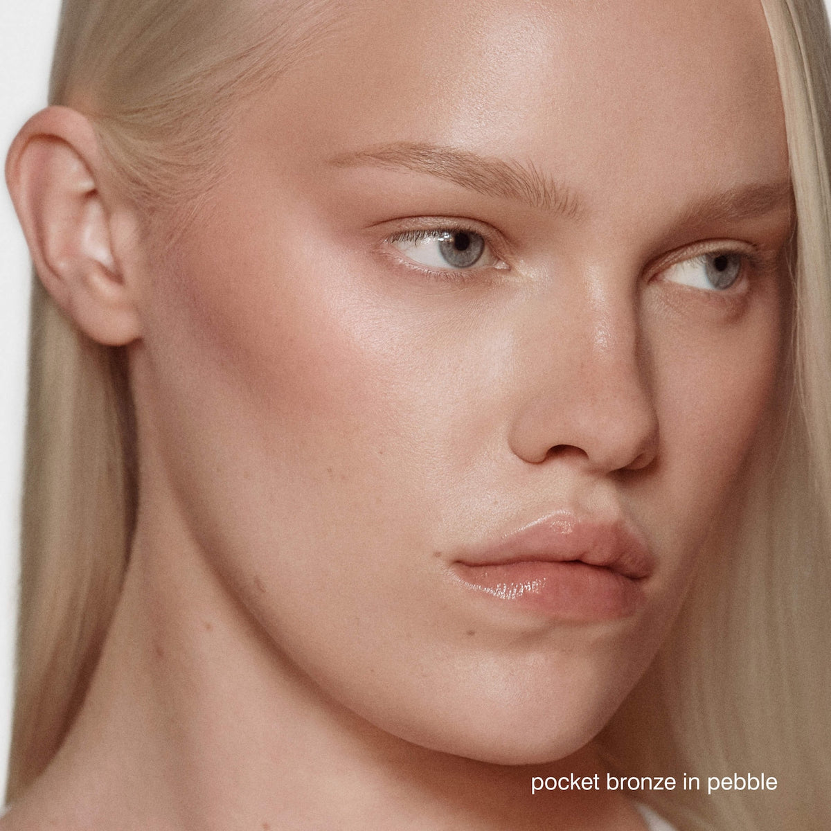 Rhode Pocket Bronze Long-Wearing Cream Bronzer - pebble