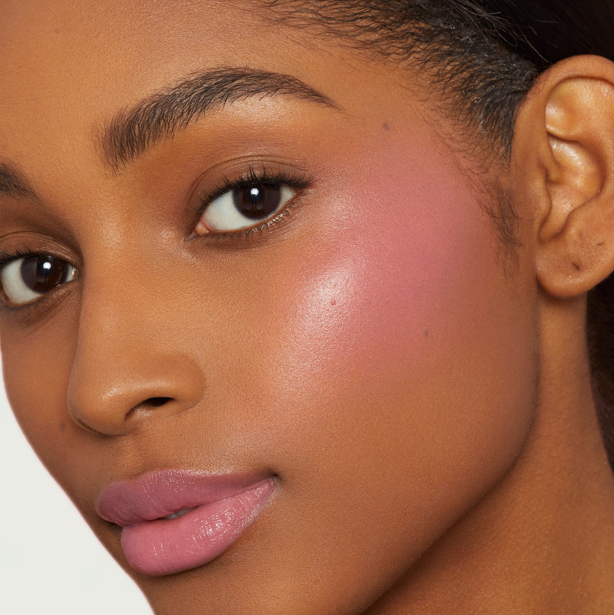 kylie-cosmetics Lip & Cheek Glow Balm