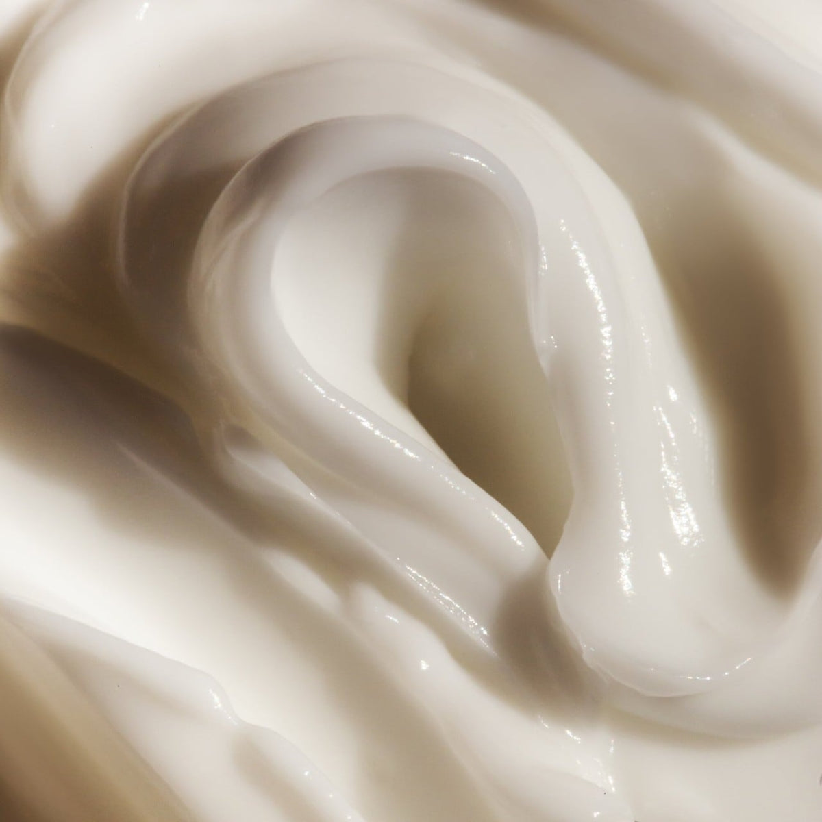 Summer Fridays Rich Cushion Cream Ultra Plumping Moisturizer with Hyaluronic Acid + Squalane - 50 ml