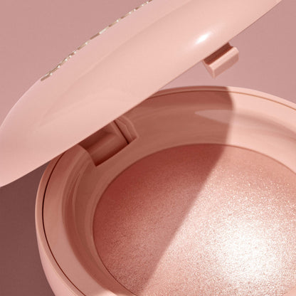 Rare Beauty by Selena Gomez Positive Light Silky Touch Highlighter - Mesmerize