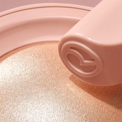Rare Beauty by Selena Gomez Positive Light Silky Touch Highlighter - Exhilarate